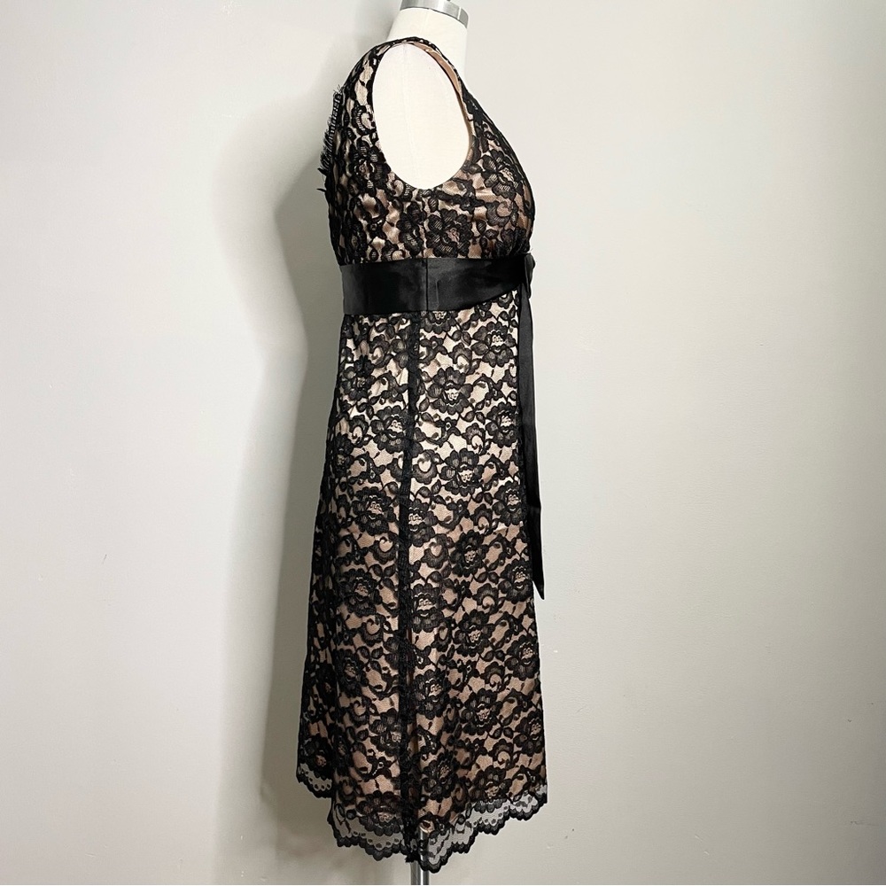 ELIZA J Sleeveless Lace Dress - Picture 2 of 6